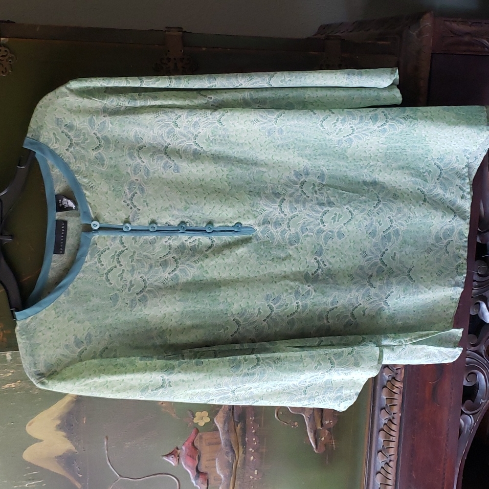 Apostrophe Sheer top XL
